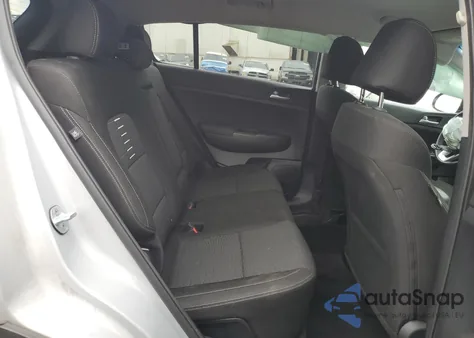 2020 Kia Sportage Lx z USA, uszkodzony, nr VIN KNDPMCAC3L7642589